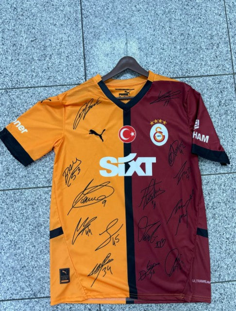 GALATASARAY 24-25 TAM KADRO İMZALI FORMA