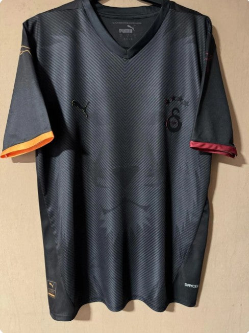 GALATASARAY 2025 ASLAN DESENLİ ÖZEL TASARIM